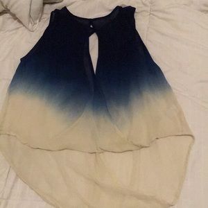Young,fabulous & broke top. Sz.Medium. Ombré.